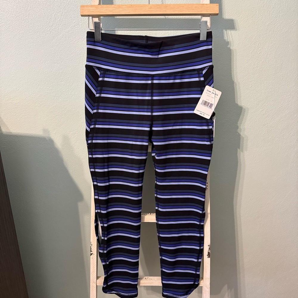 NWT Free People Movement Infinity Black Striped Leggings Size M Women - Picture 2 of 13